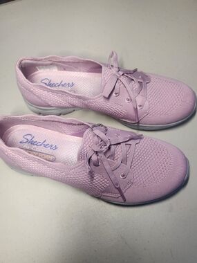 Skechers Women's Slip-On Trainers in Lavender Pink
